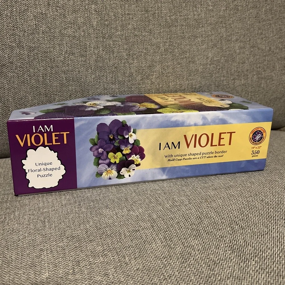 New! I Am Violet 350 Piece Jigsaw‎ Puzzle Floral-Shaped 19